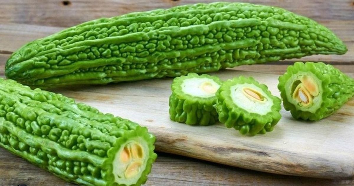 Chọn mướp đắng đúng cách: Nhận biết quả ít đắng và sơ chế để món ăn ngon hơn