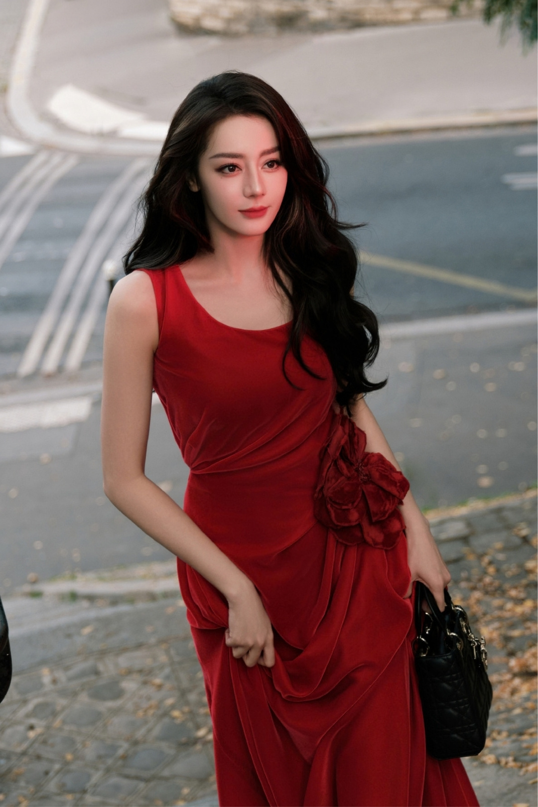 Những điểm nhấn thời trang tại Tuần lễ Xuân Hè Paris: Từ Dior đến Saint Laurent