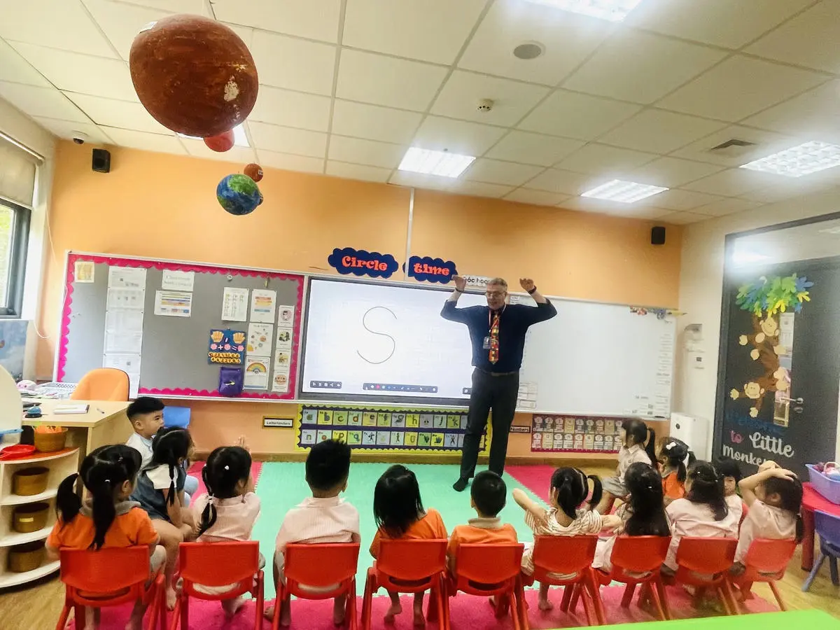 Biến tiếng Anh thành ngôn ngữ thứ hai: tham vọng và lộ trình từ trường học