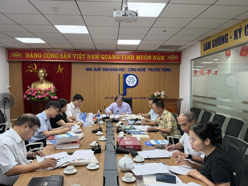 Sách điện tử vào giải thưởng sách khoa học: bước ngoặt cho xuất bản
