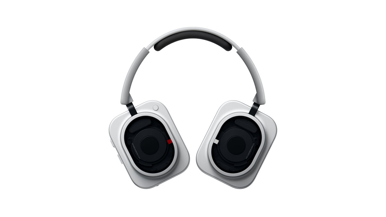 Nothing Headphone (1) Pro: tai nghe ba driver có đủ chuẩn phòng thu?