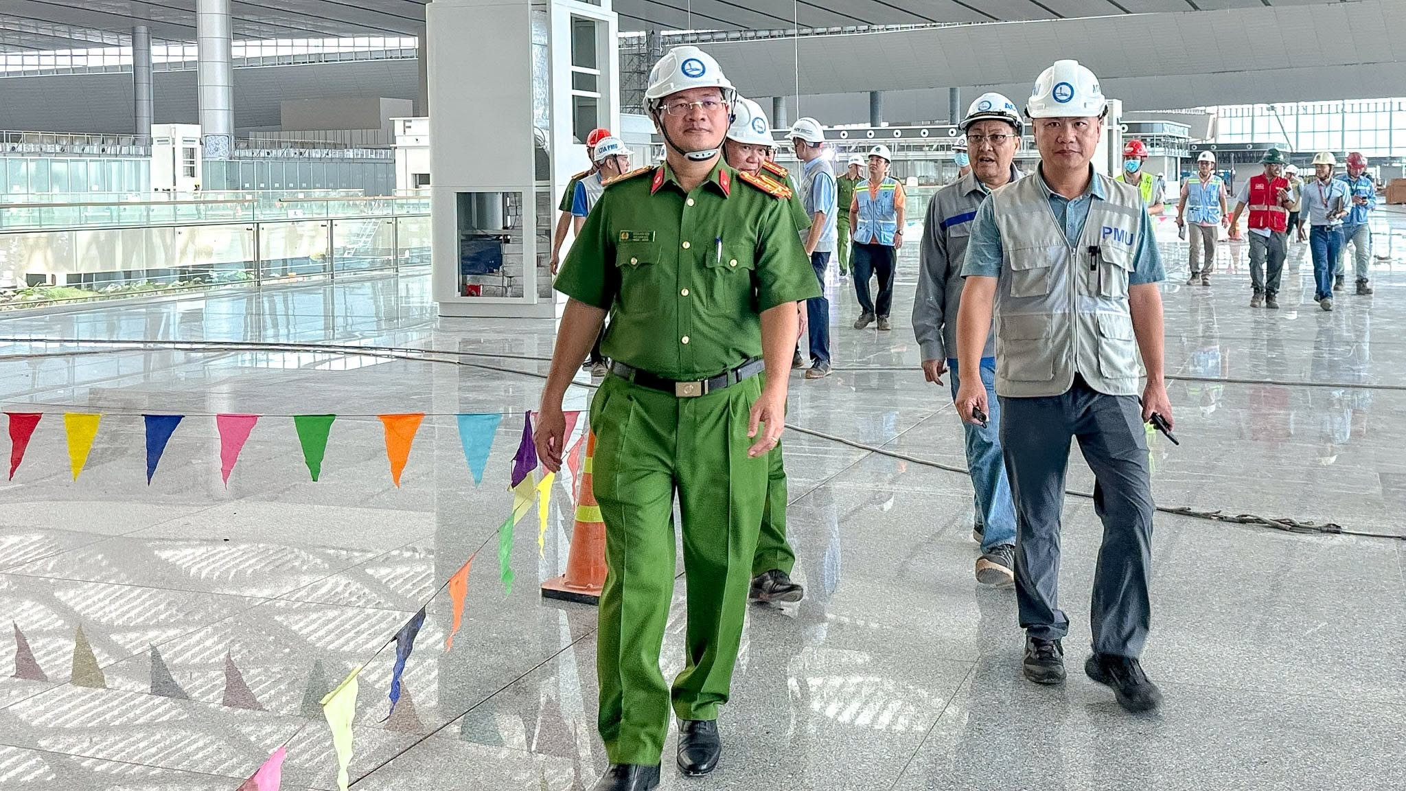 Long Thành vượt ra ngoài sân bay: chiến lược thành trung tâm trung chuyển
