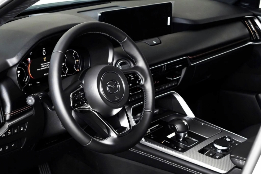 Mazda CX-90 giảm giá 81 triệu: Deal tốt cho SUV hybrid sạc ngoài?