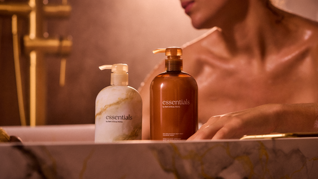 Chăm sóc da nhạy cảm toàn thân: Bộ Essentials và các thành phần vàng nên chọn