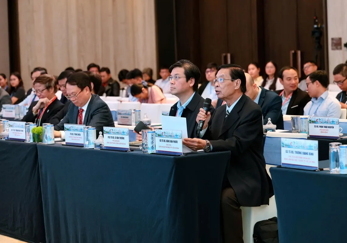 Sửa van tim hai lá qua da: bước ngoặt mới của tim mạch Việt Nam
