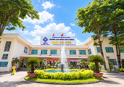 Sắp xếp 36 còn 18 trường nghề ở TPHCM: lợi hay khó cho học sinh?