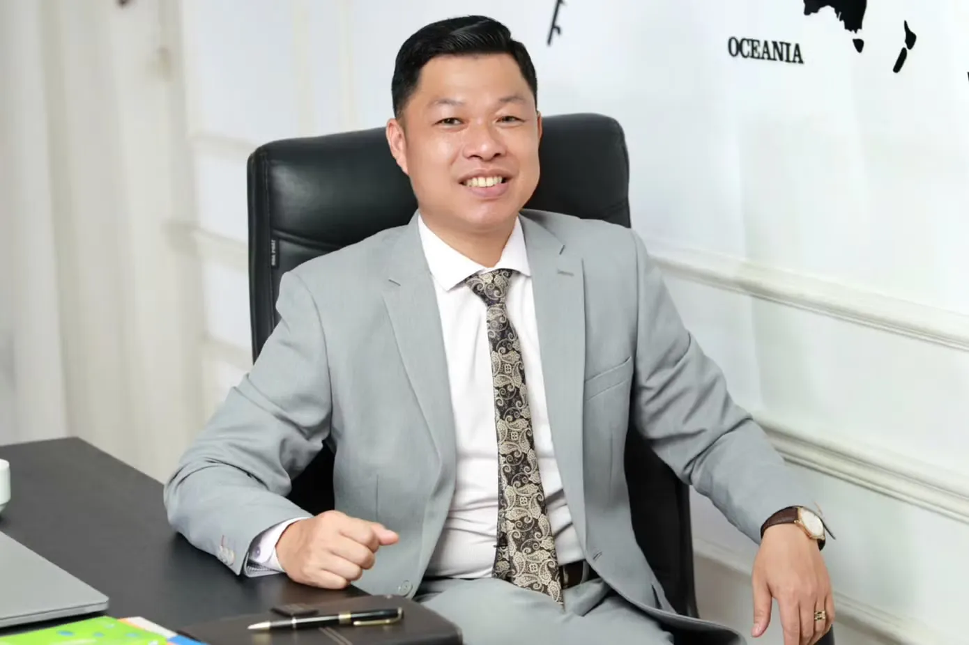 Những tín hiệu cảnh báo khoảng cách tâm lý giữa cha mẹ và con