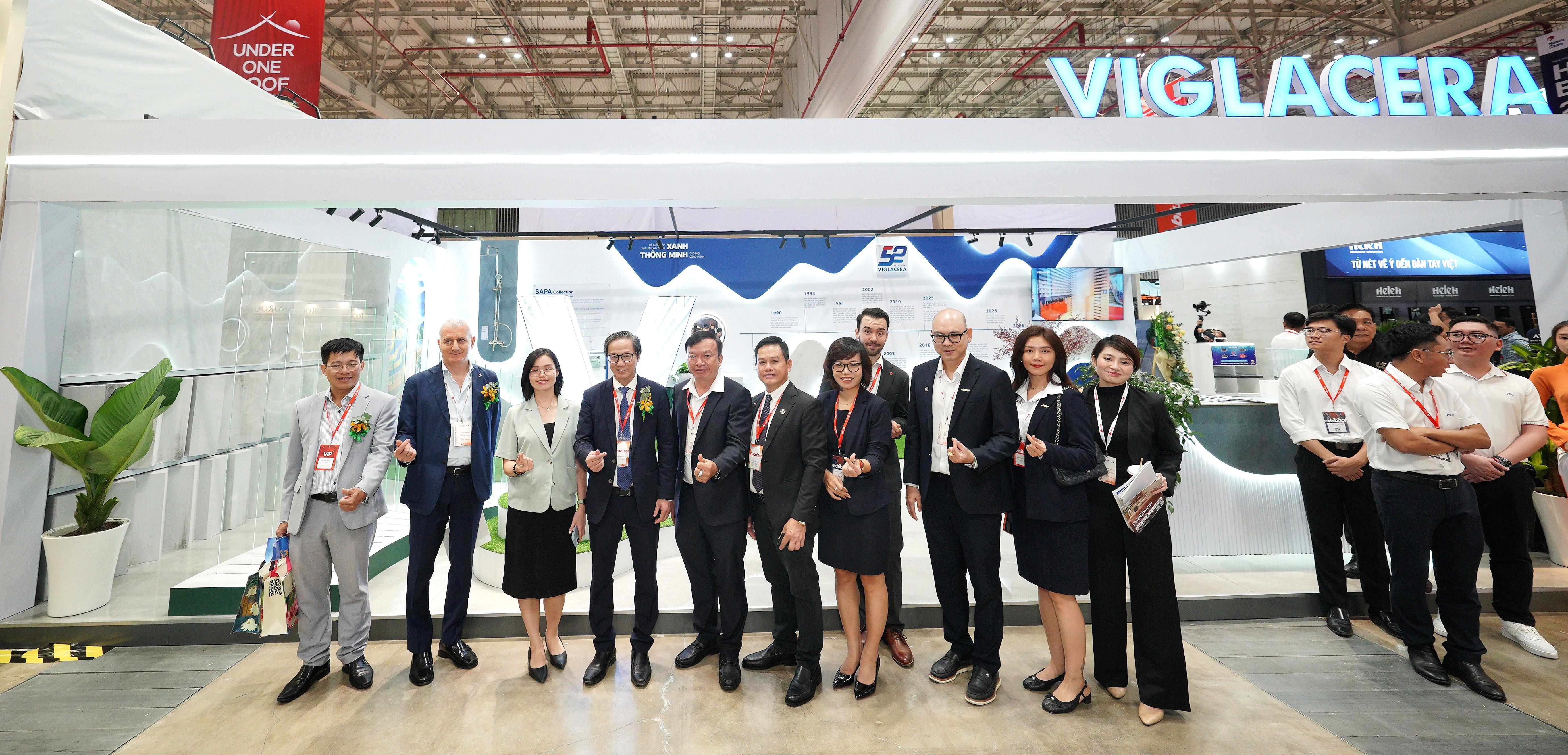 VIBE Khai Mạc: Bước Ngoặt Xây Dựng Hệ Sinh Thái Nội Thất Bền Vững