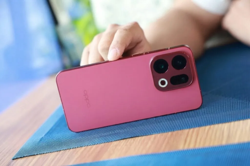 OPPO Find X9 Ultra và cuộc chơi zoom quang học 10x trong nhiếp ảnh di động
