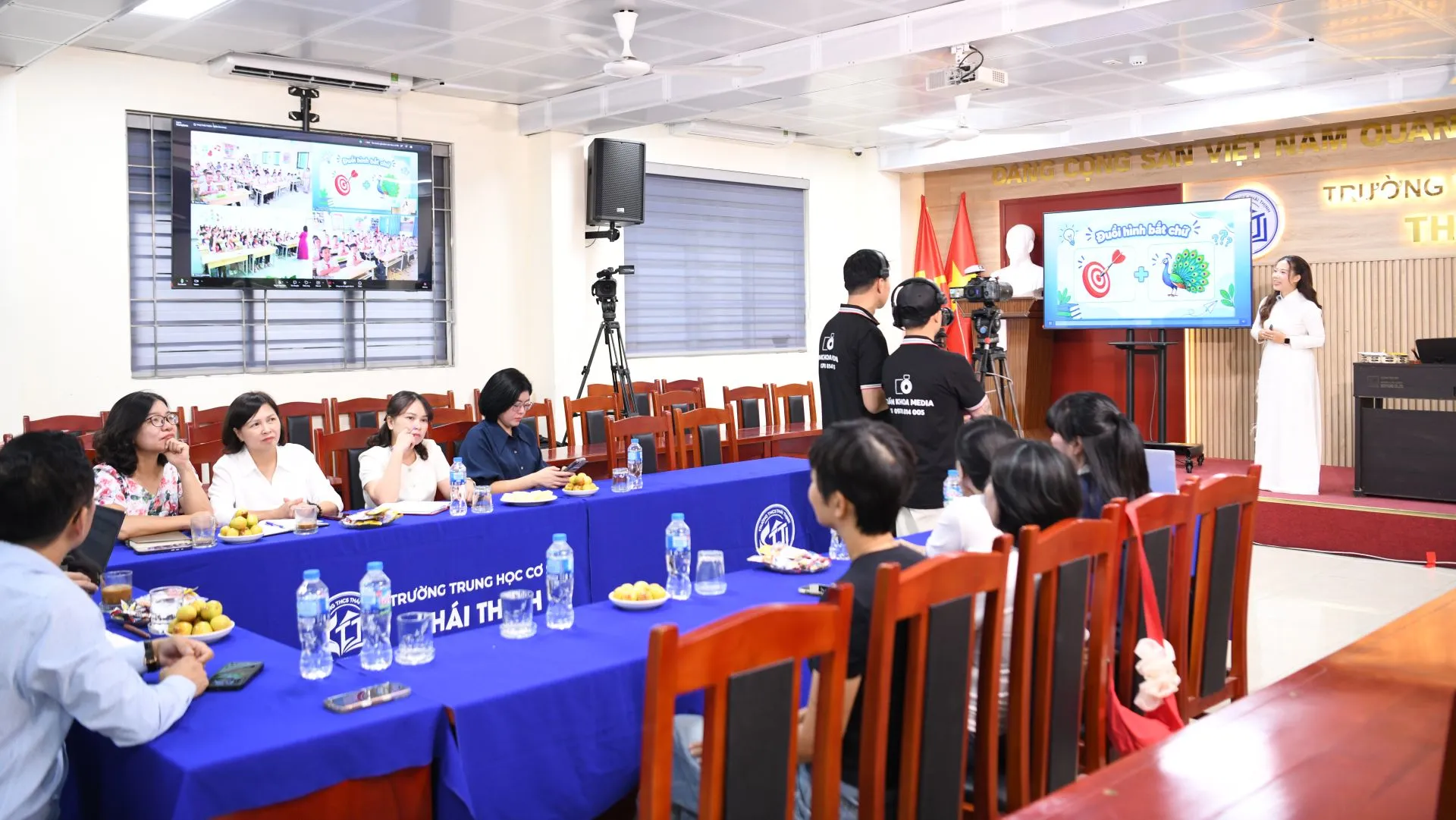 Lớp học mở Hà Nội: Khi khoảng cách địa lý chỉ còn trên bản đồ