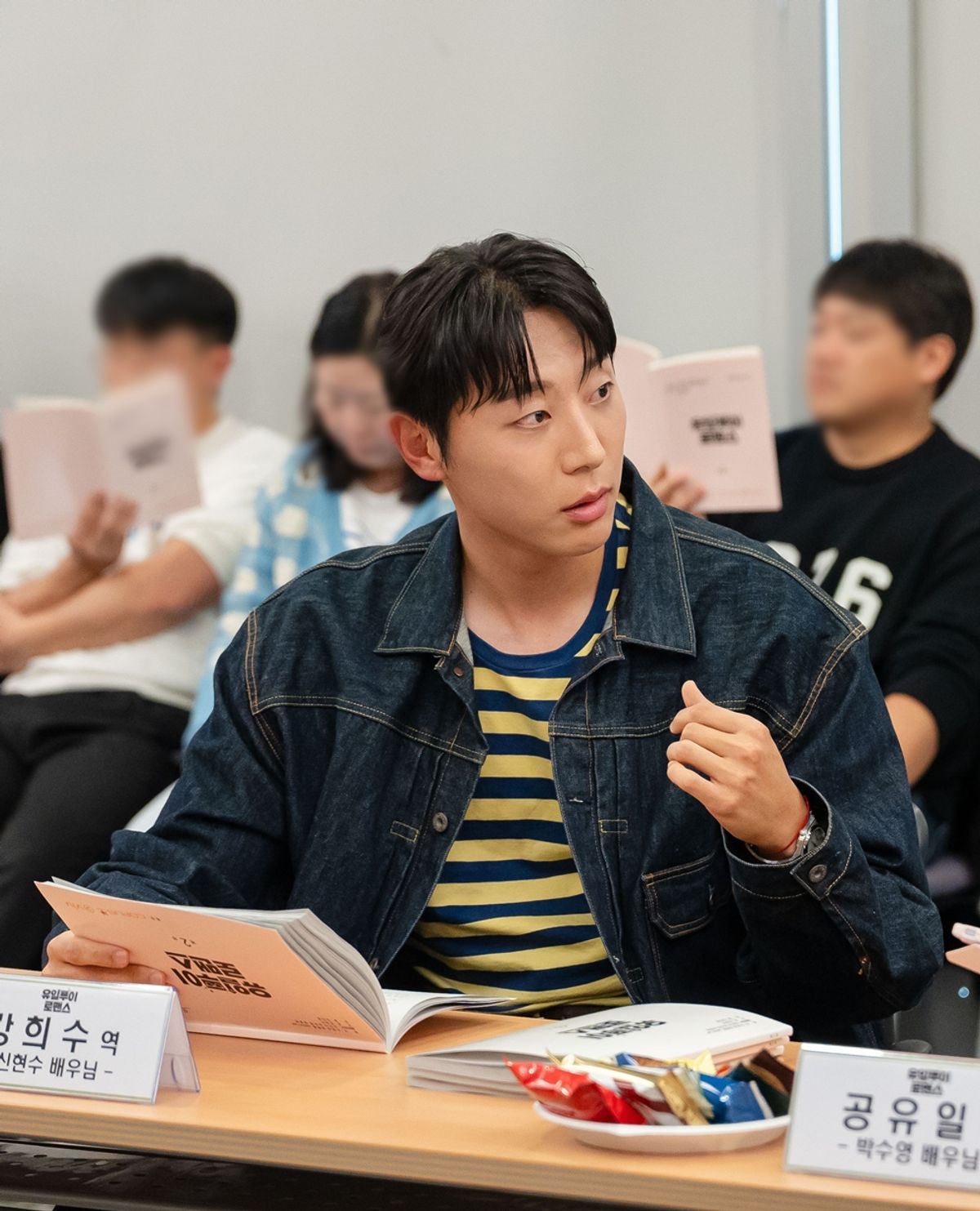 Những Bộ Phim Lãng Mạn Hài Hước Sắp Ra Mắt: Dàn Diễn Viên Hạng A Tạo Nên Hóa Học Mới