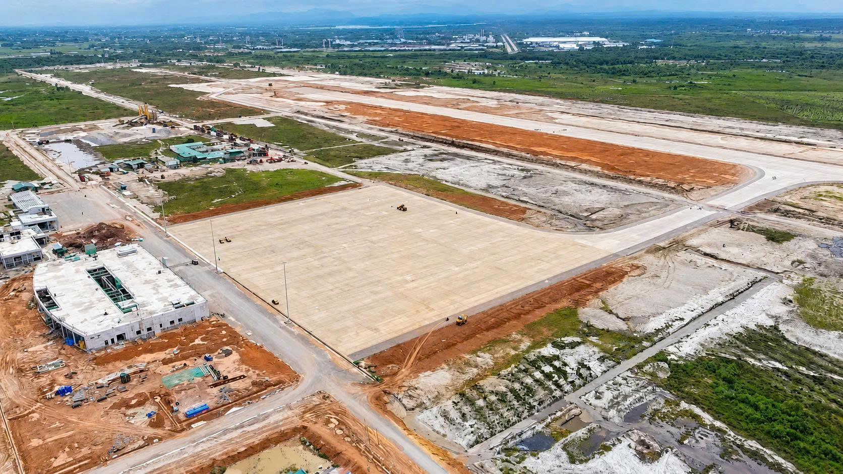 Sân bay Quảng Trị tăng tốc về đích với mốc bay thử 15/10