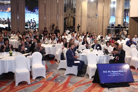 Việt Nam tăng tốc chuẩn bị cho Năm APEC: Thách thức và cơ hội nâng vị thế khu vực