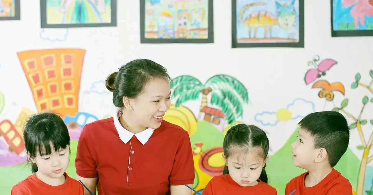 Hội phụ huynh không được thu tiền bắt buộc: Cha mẹ cần nắm quyền gì?