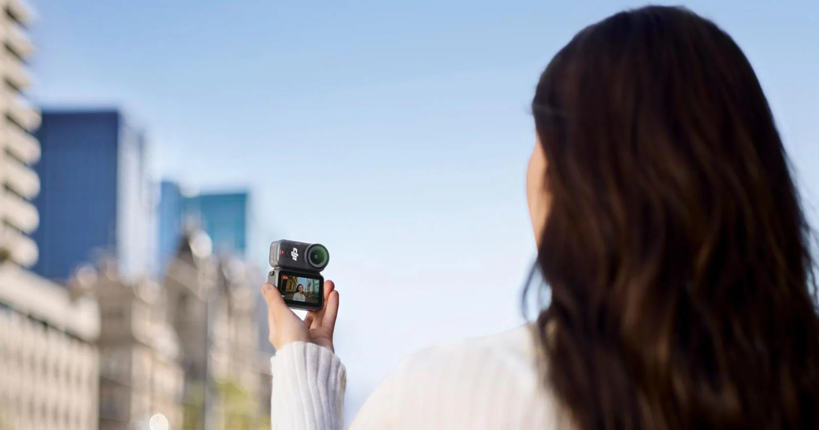 DJI vượt mặt máy ảnh mirrorless Nhật Bản: cuộc chơi đã đổi chiều