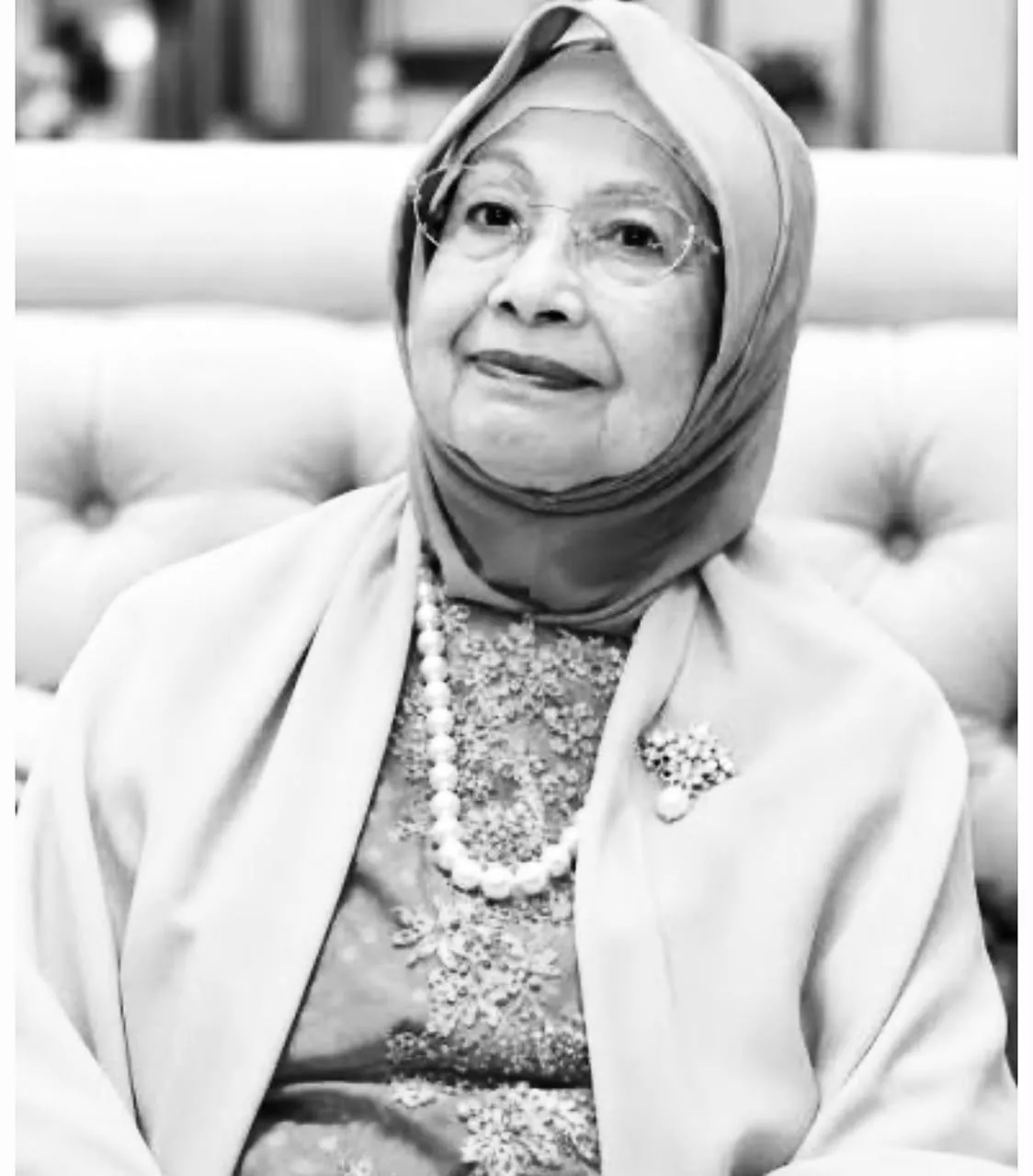 Disiplin Tanpa Rotan & Komunikasi Kuat: Prinsip Didikan Tun Siti Hasmah