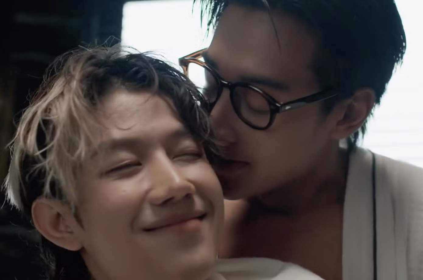 Phim Thái Lan "Playboyy: Trò Đùa Nguy Hiểm" bị gỡ khỏi iQIYI chỉ sau 21 phút