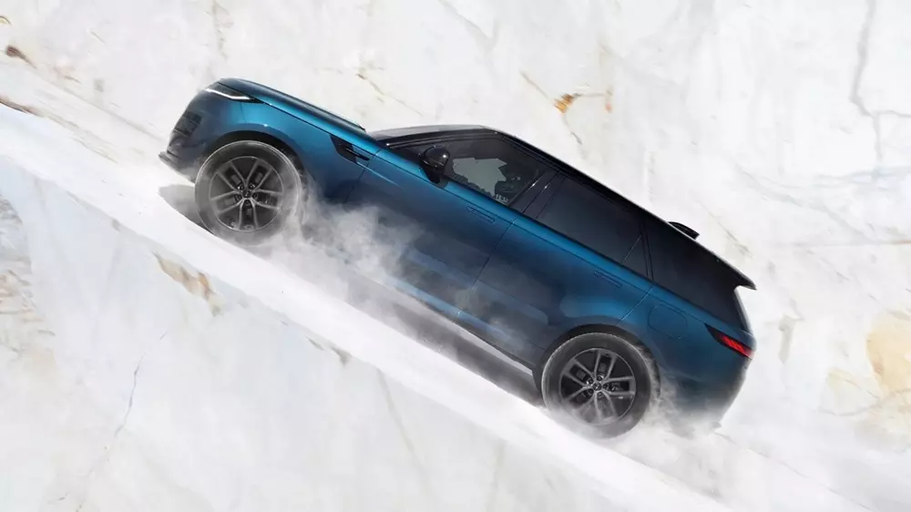 Range Rover Sport Electric: hiệu suất V8, giá thấp hơn đàn anh