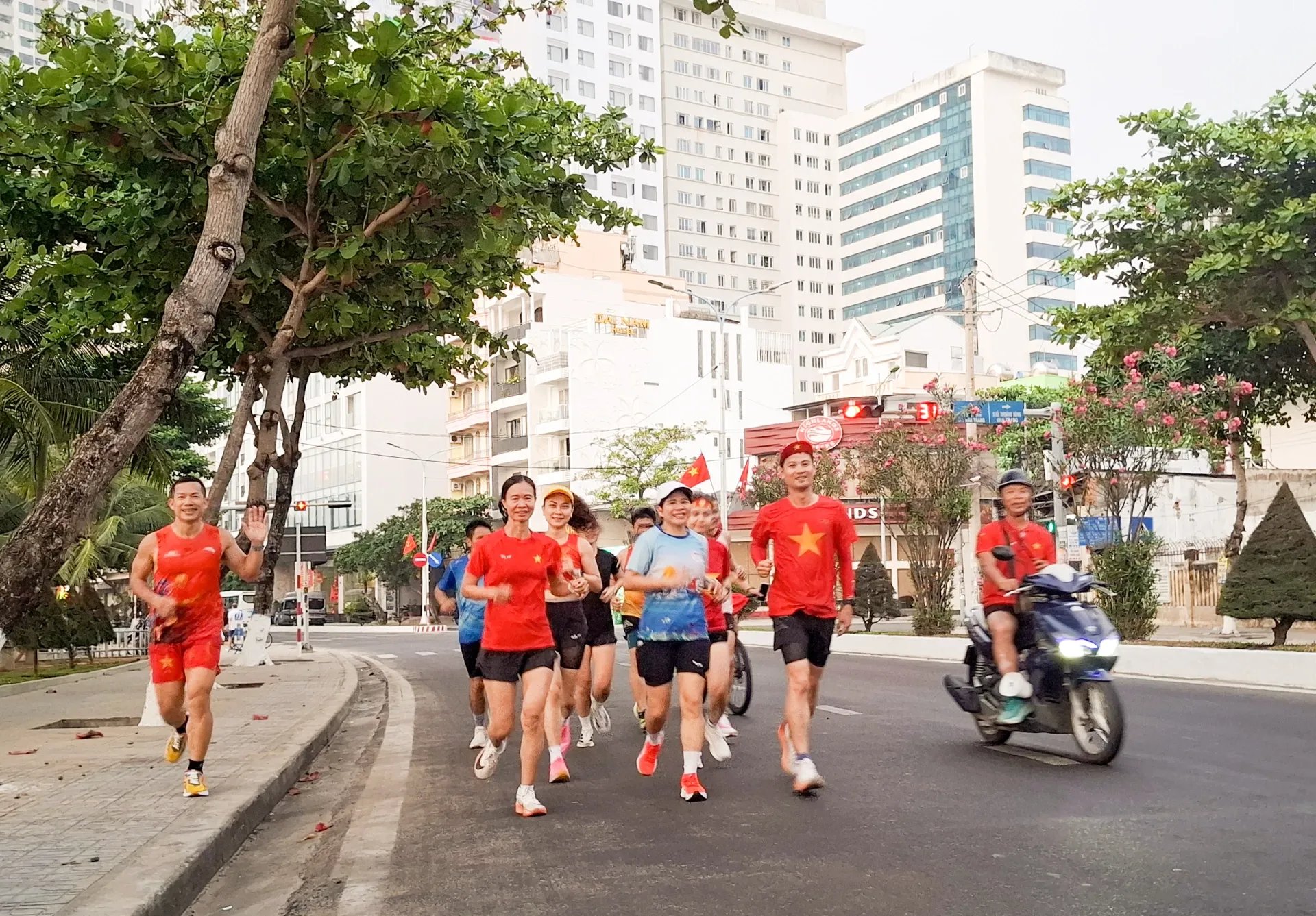 UpRace: Giải chạy trực tuyến vì cộng đồng kết nối hàng triệu người