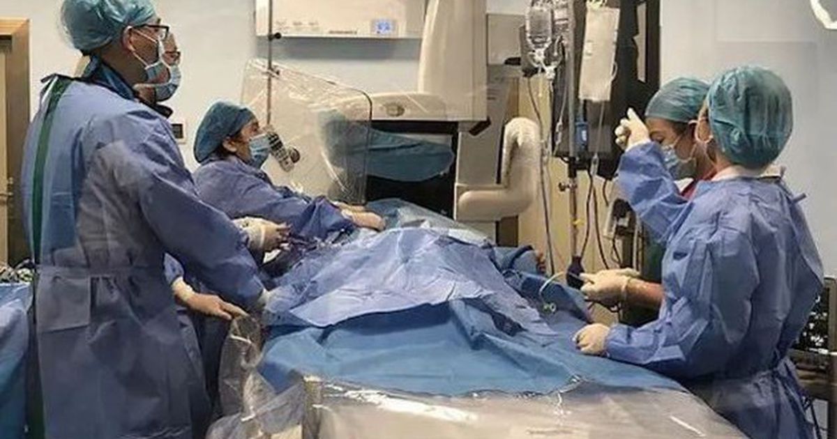 Uống 3 lít nước mỗi ngày: thói quen có thể gây tử vong ở người trẻ