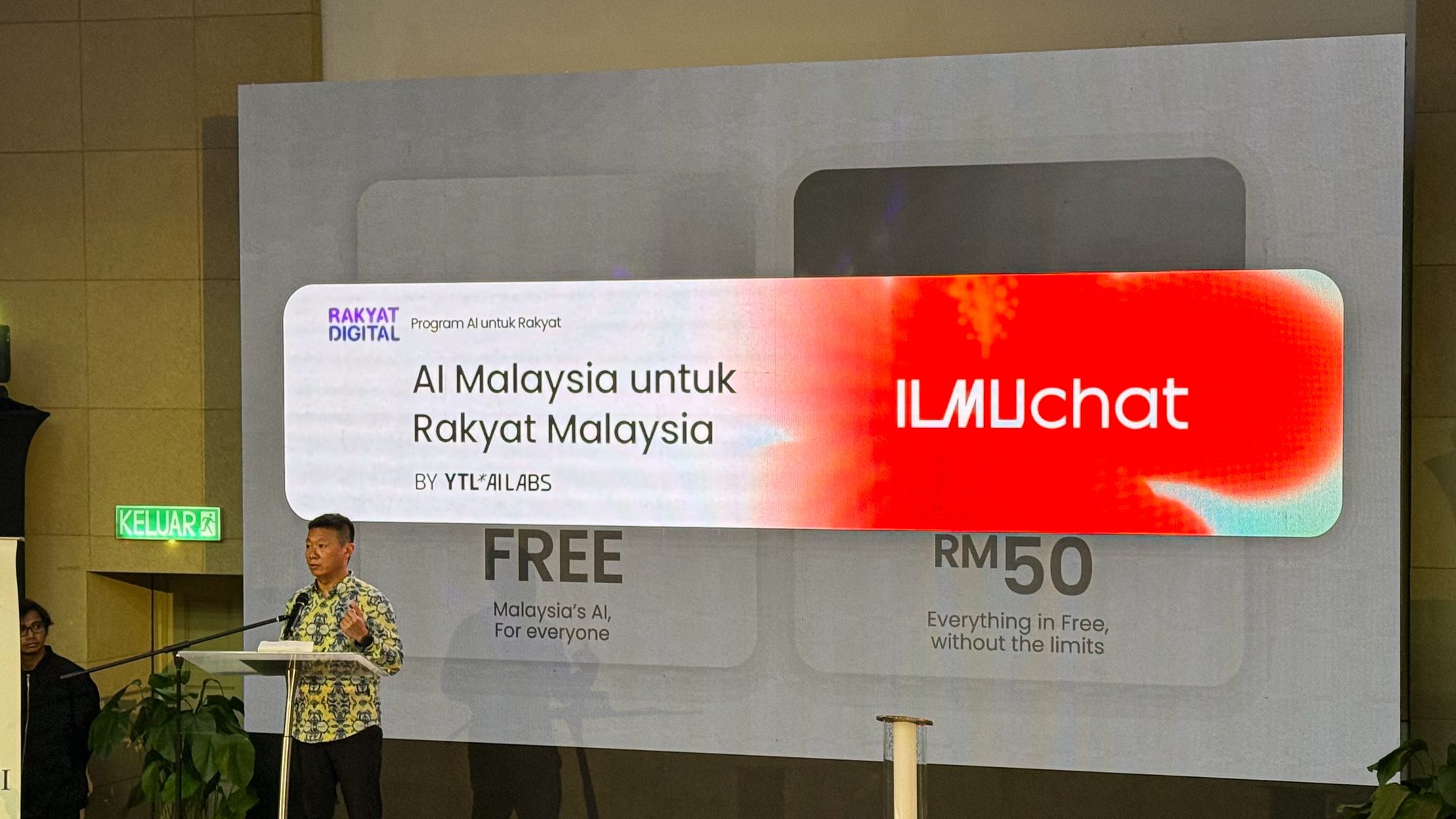 ILMUcode: Platform Pengekodan AI Baharu Untuk Pembangun Tempatan