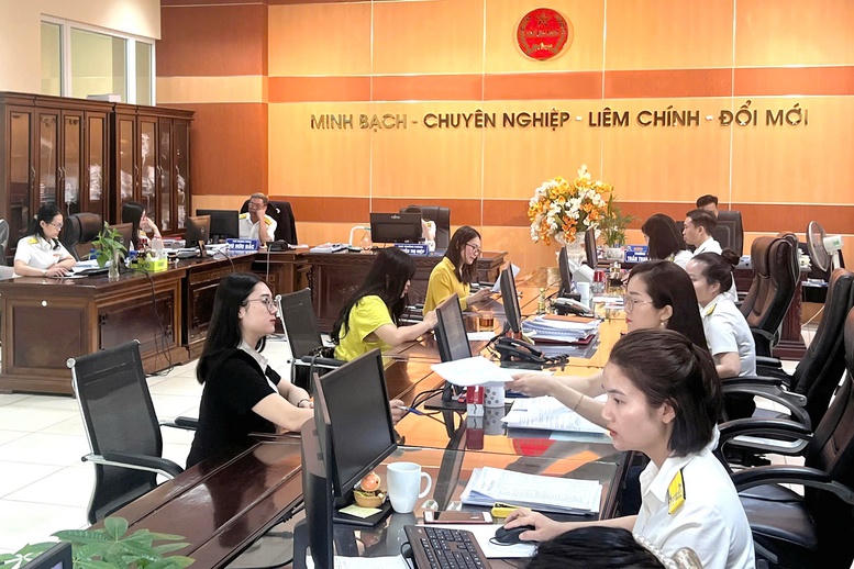 Ngành Thuế dùng dữ liệu và sinh trắc học để khóa chặt hóa đơn “ma”