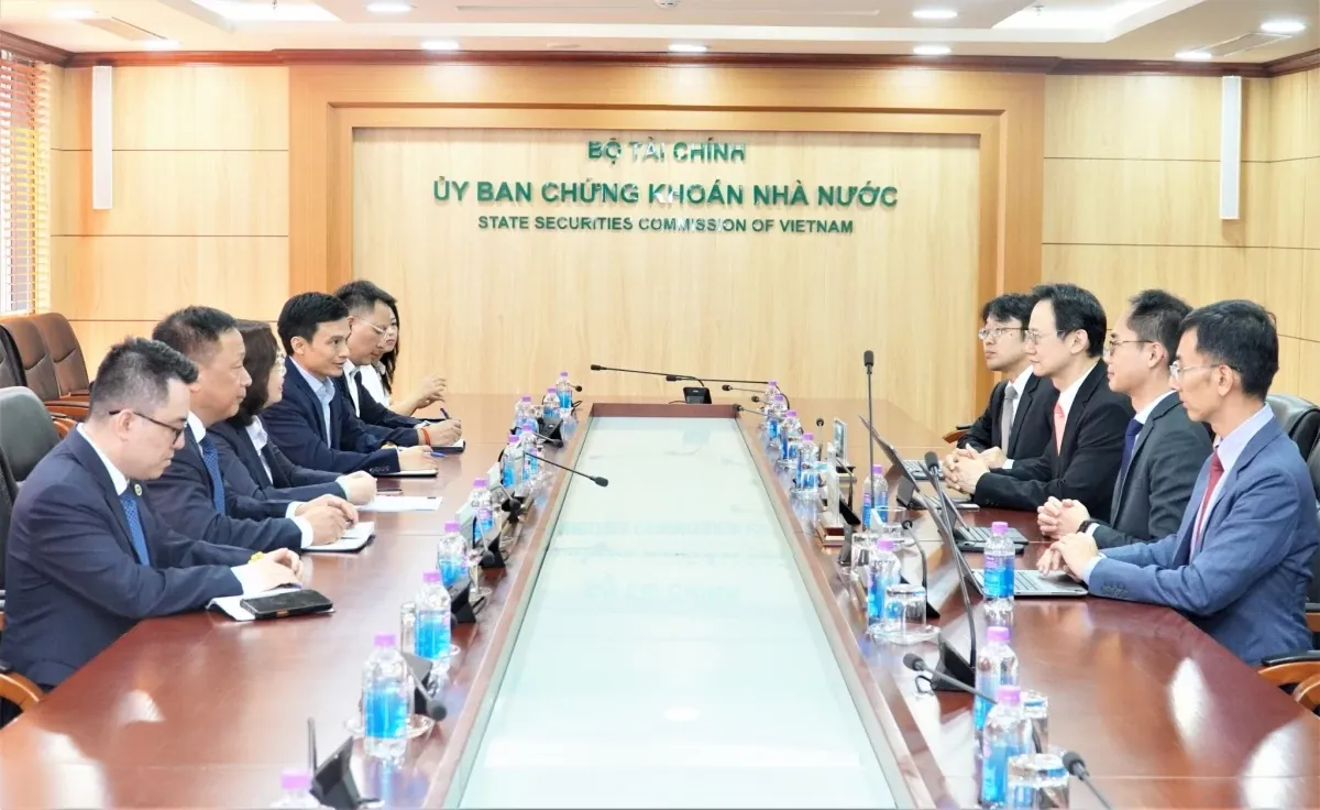 Chứng chỉ lưu ký: Cầu nối mới của thị trường vốn Việt Nam – Singapore