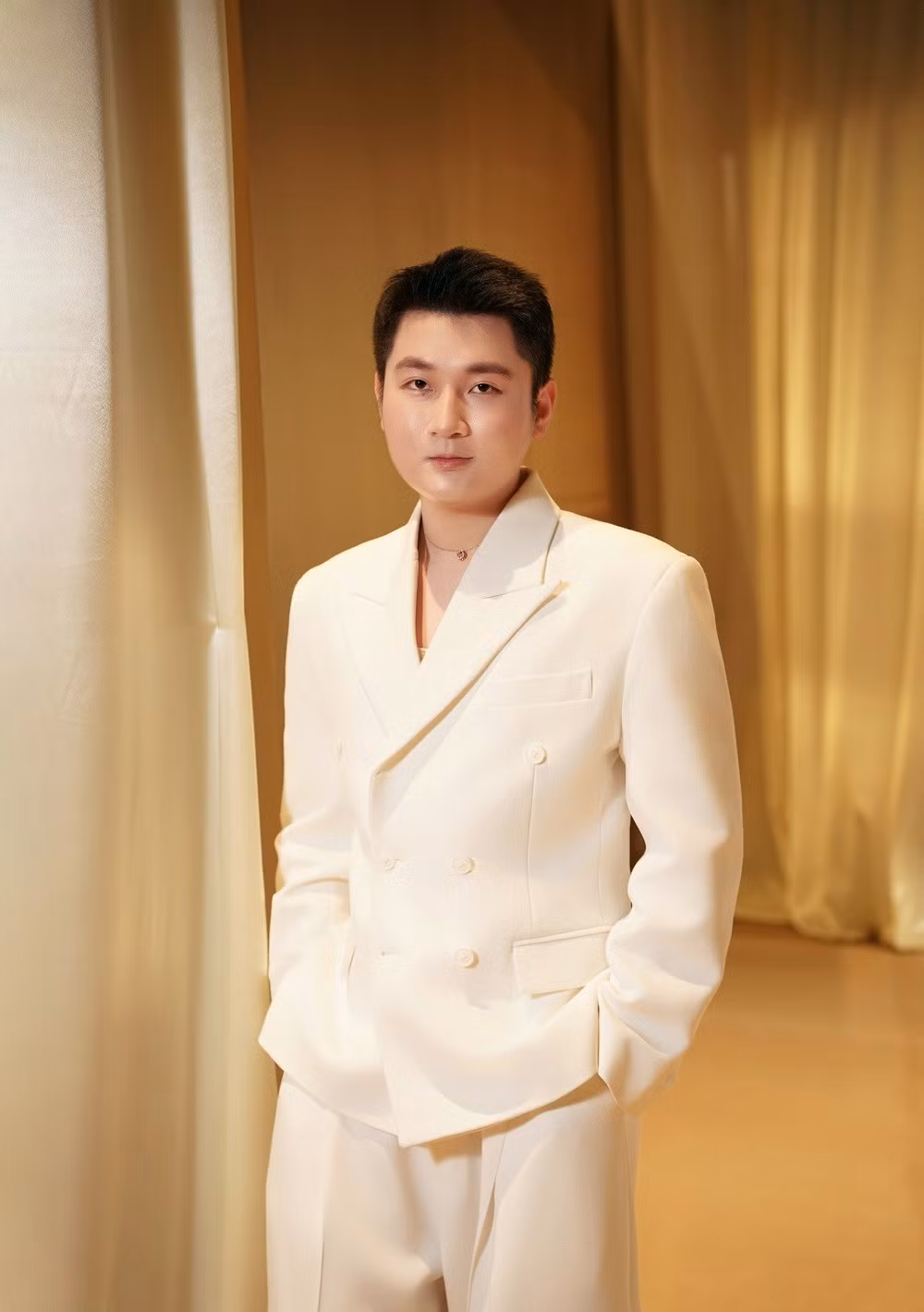 Từ tự ti về làn da đến beauty creator tự tin