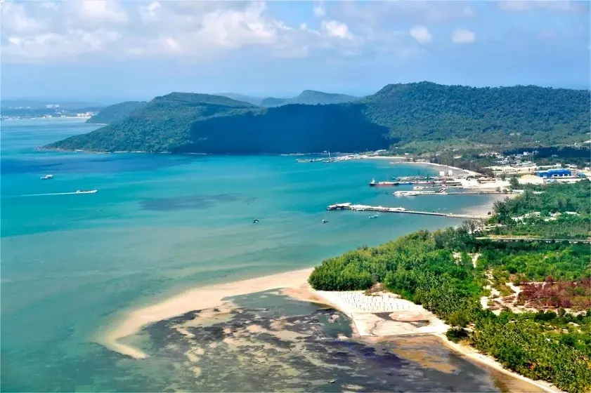 Siêu đô thị phía Đông sân bay Phú Quốc: từ khu du lịch sinh thái tới trung tâm kinh tế mới