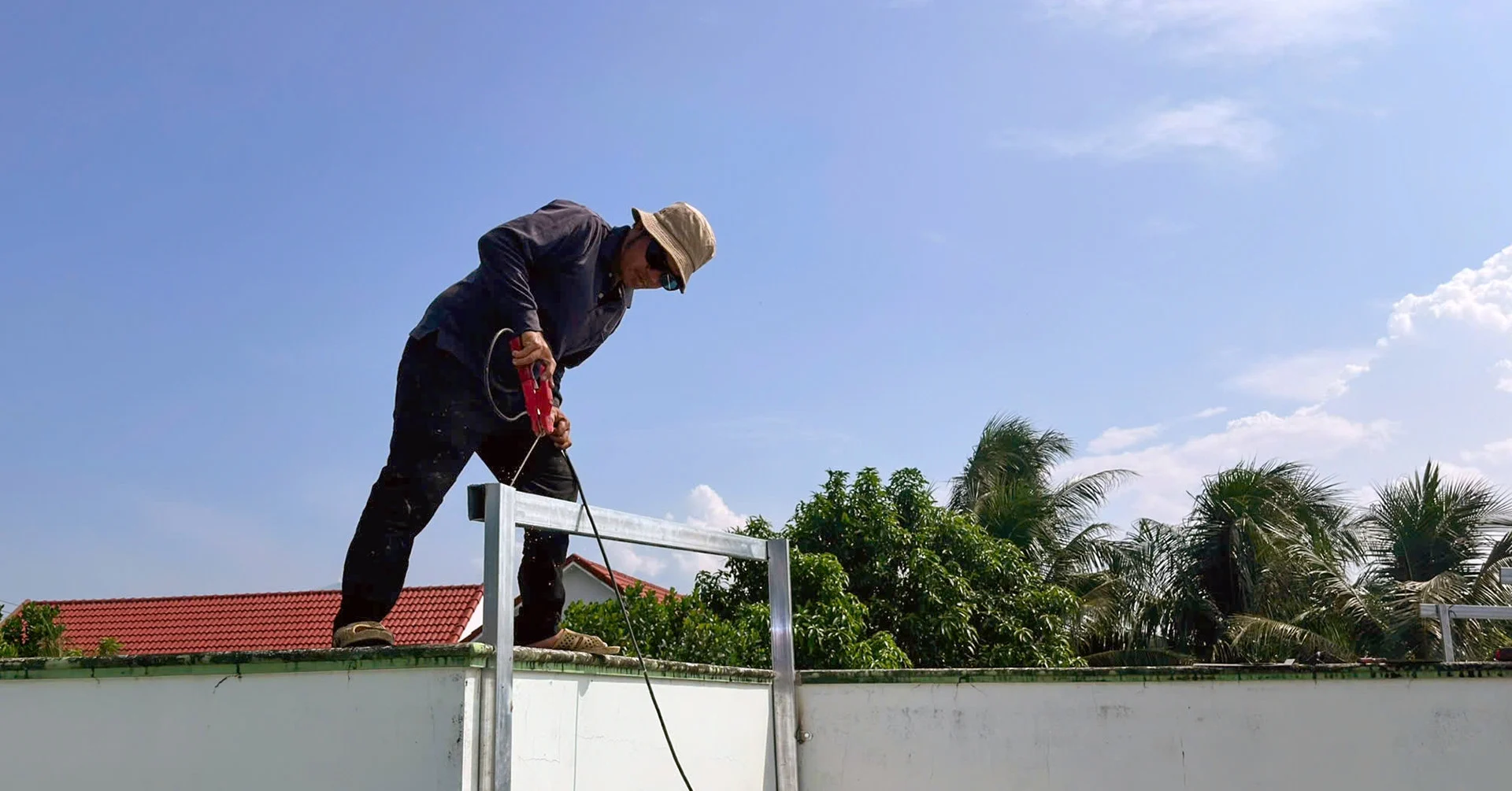 Nâng cao nhà ở sau lũ: từ nền móng đến gác cao an toàn