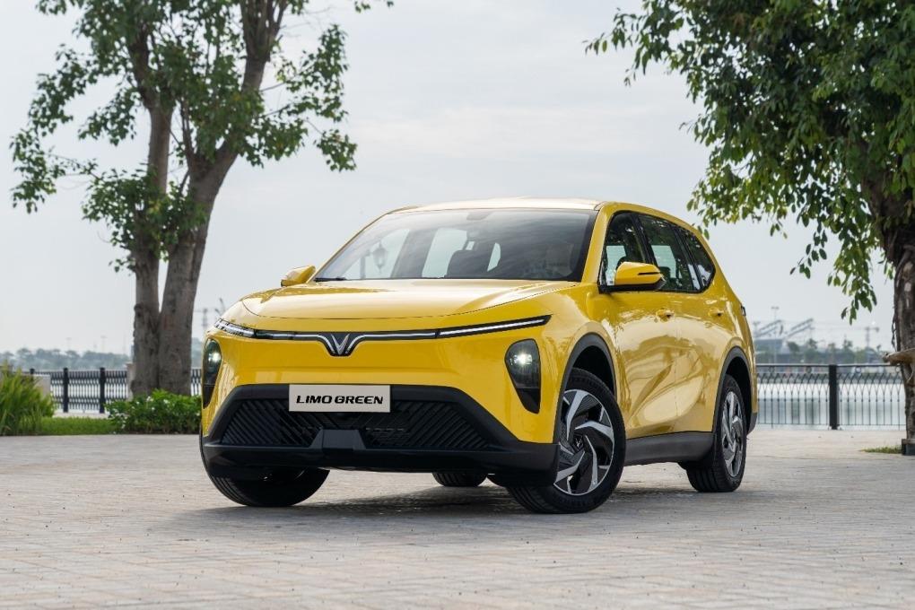 VinFast Limo Green áp đảo, mở kỷ nguyên MPV điện