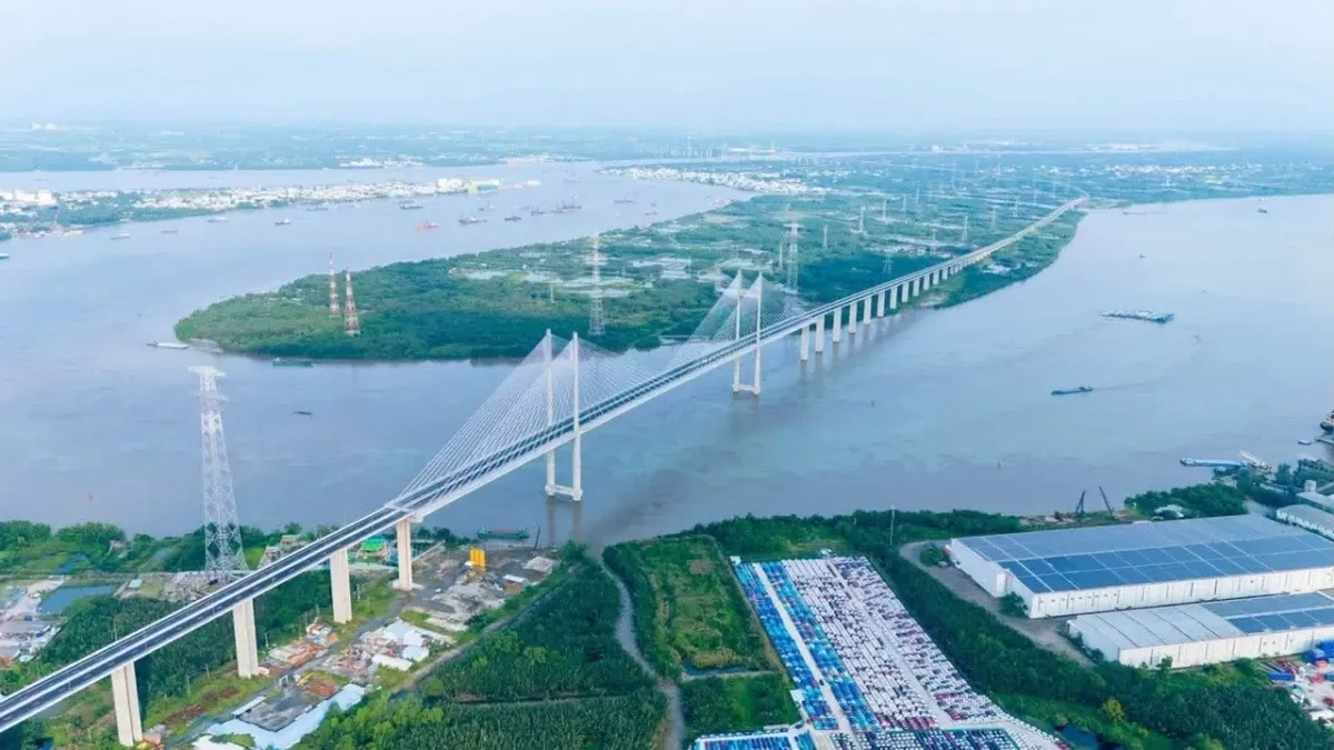 Cao tốc Bến Lức - Long Thành: cú hích logistics Đông Nam Bộ