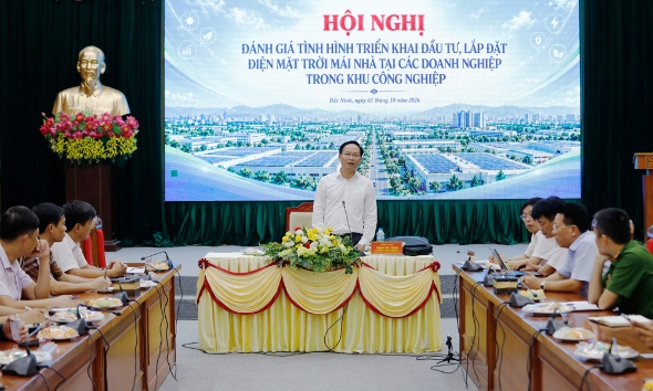 Điện mặt trời mái nhà 11.000 MWp: Cơ hội và nút thắt pháp lý