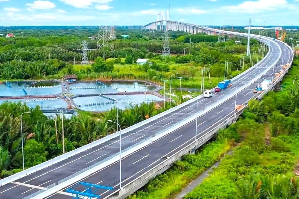 Cao tốc Bến Lức - Long Thành: cú hích logistics Đông Nam Bộ