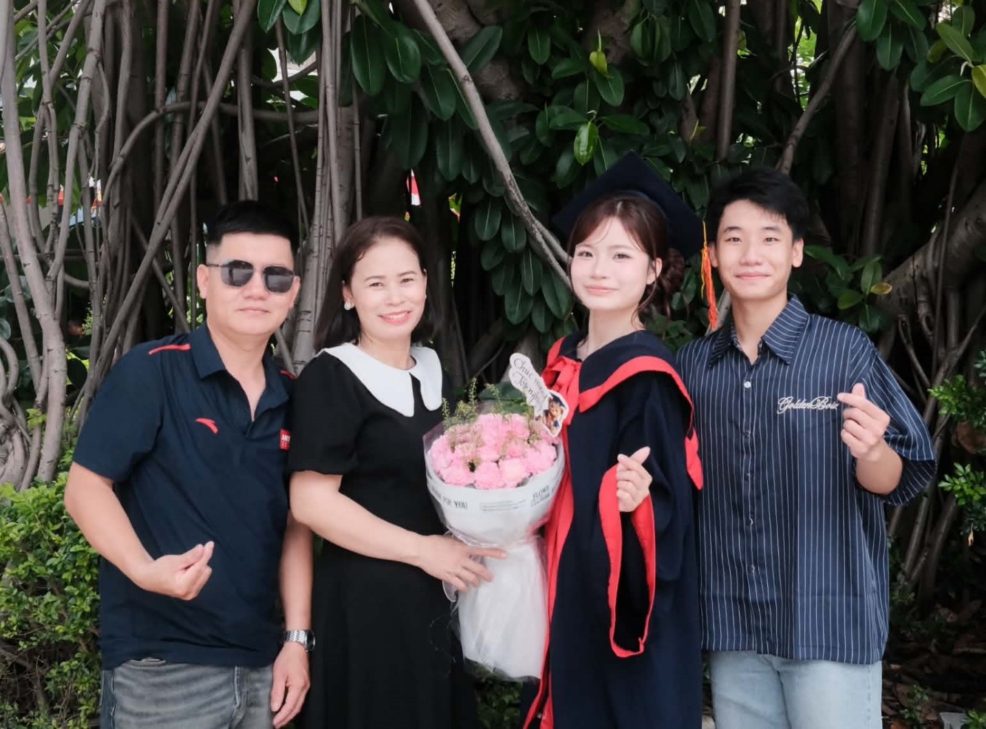Từ tự ti đến thủ khoa: Ba hành trình học ngoài khuôn khổ