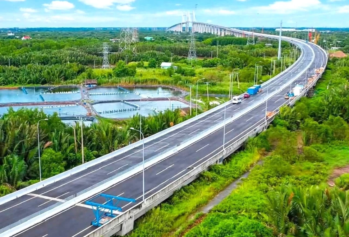 Cao tốc Bến Lức - Long Thành: cú hích logistics Đông Nam Bộ