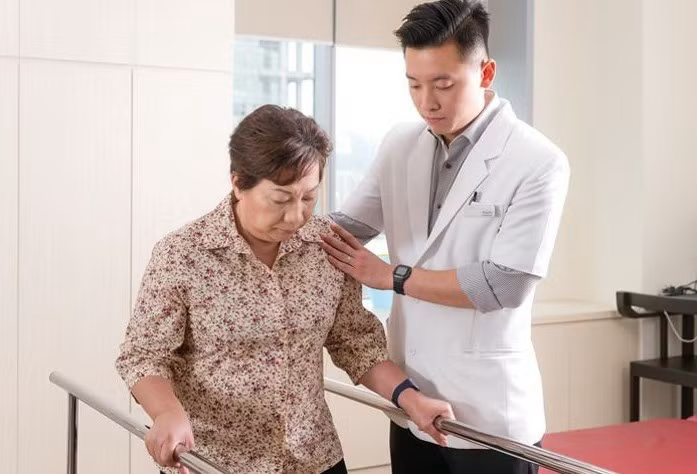 Sau đột quỵ: Phục hồi chức năng và chiến lược phòng tái phát