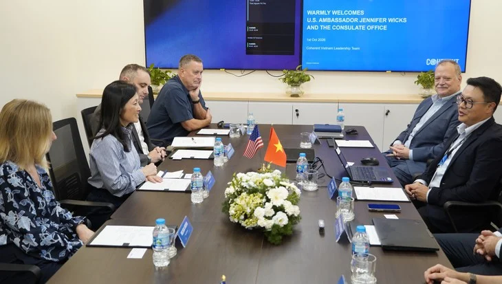 Đại sứ Mỹ thăm Coherent Vietnam: bước đi chiến lược trong hợp tác công nghệ cao
