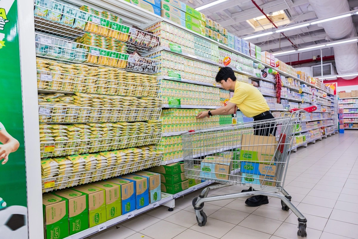 Từ 20 ngày xuống 1 ngày: Vinasoy đang viết lại bài toán trưng bày bán lẻ bằng AI tạo sinh