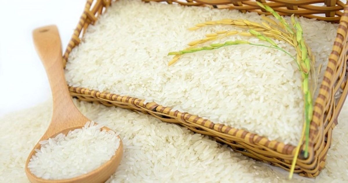 Tỏi, tiêu và rong biển khô: Bí quyết bảo quản gạo tự nhiên