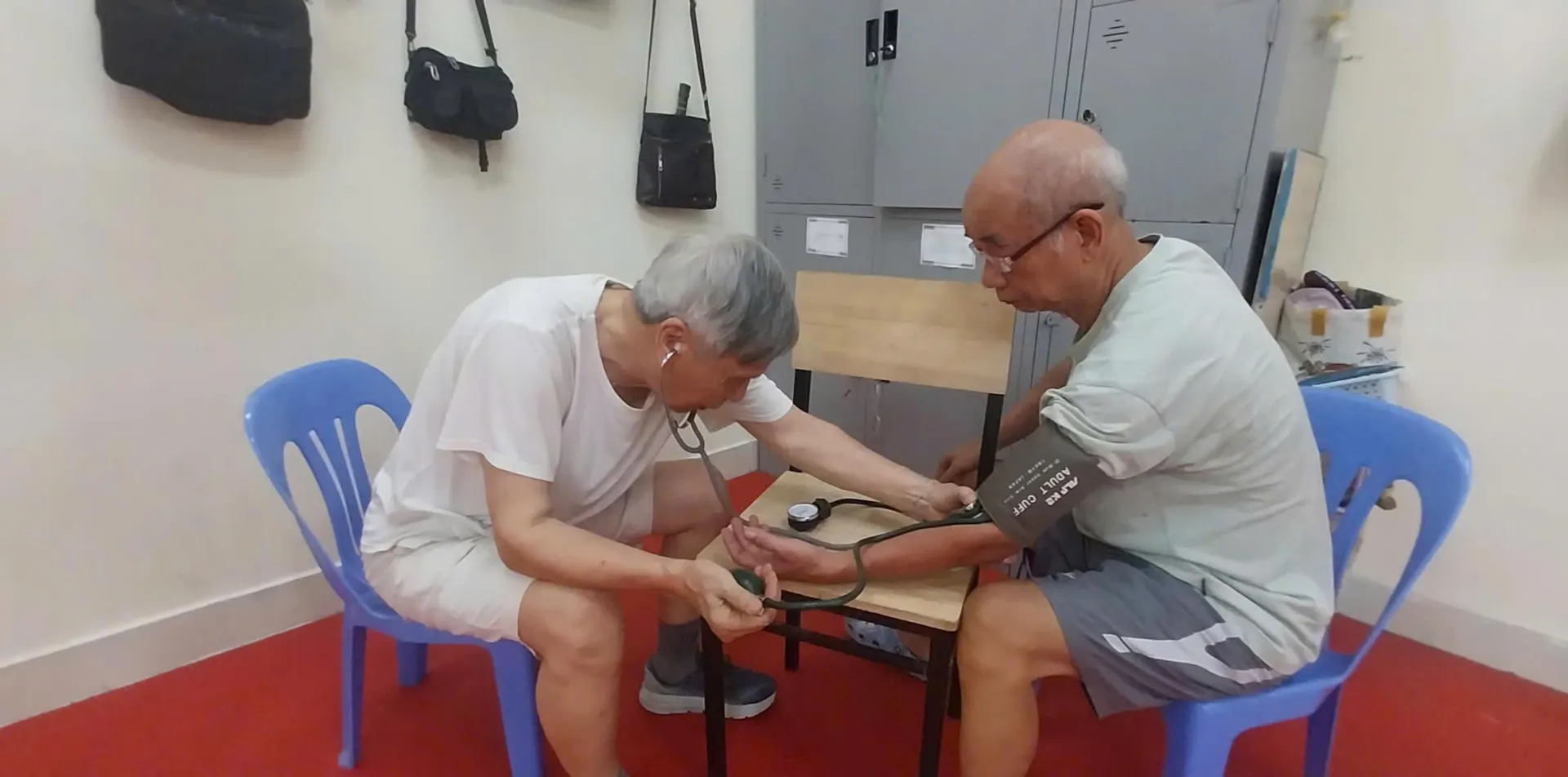 Câu lạc bộ liên thế hệ: lá chắn cộng đồng chống cô đơn tuổi già