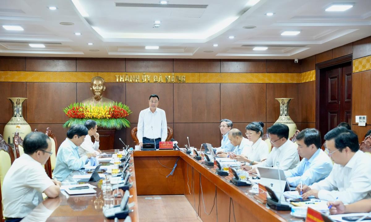 Các địa phương tháo gỡ thủ tục hành chính để tăng tốc giải ngân đầu tư công