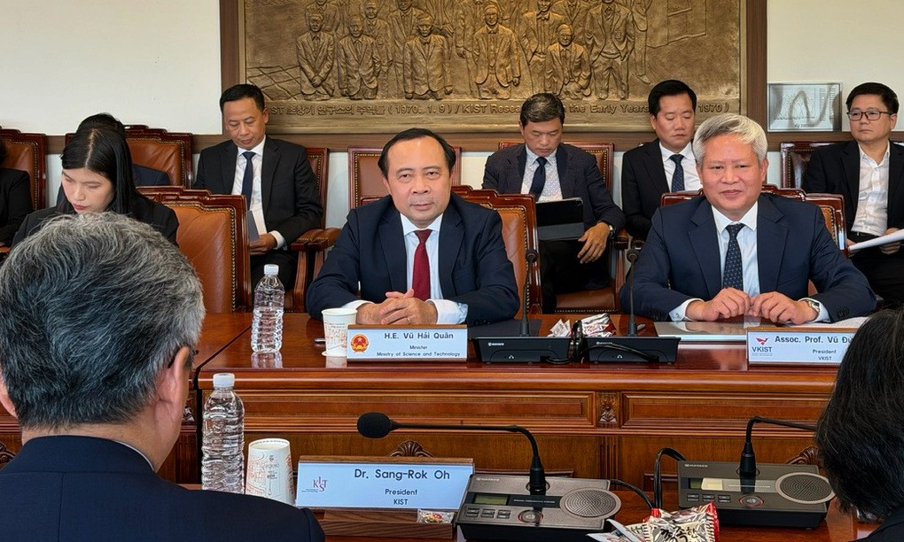 Việt Nam – Hàn Quốc và bài toán AI có chủ quyền