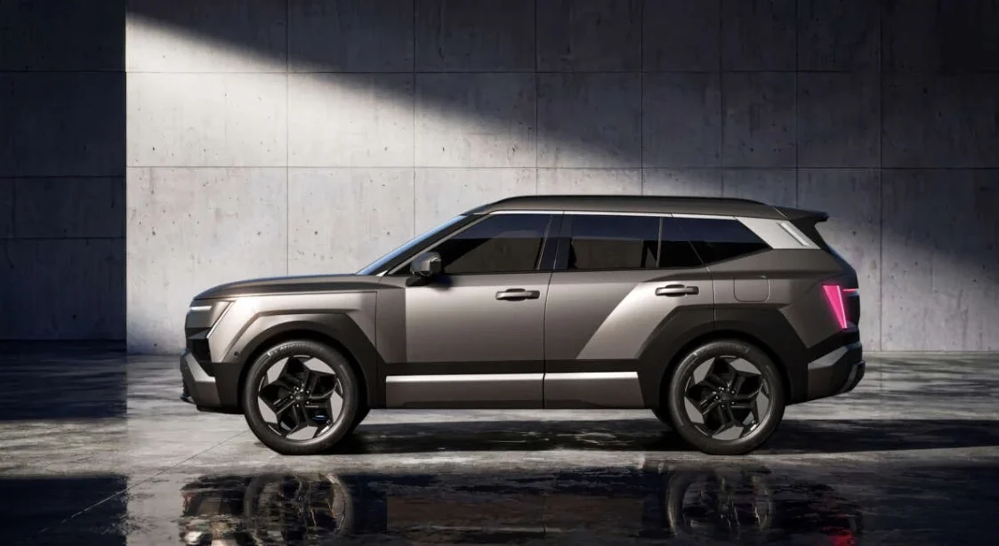 SUV Hibrid dan PHEV: Lexus NX vs Hyundai Tucson