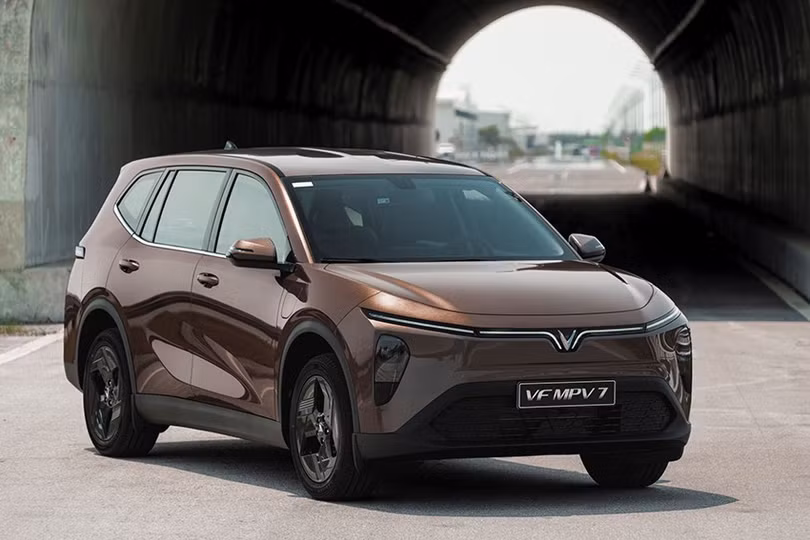 VF MPV 7 sau ưu đãi 67,5 triệu đồng: lựa chọn xe 7 chỗ điện cho gia đình?