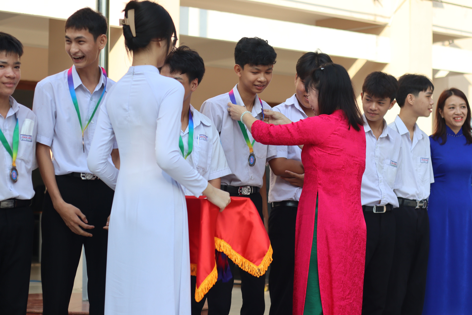 Hướng nghiệp học sinh trong kỷ nguyên số: hiểu mình để chọn đúng nghề