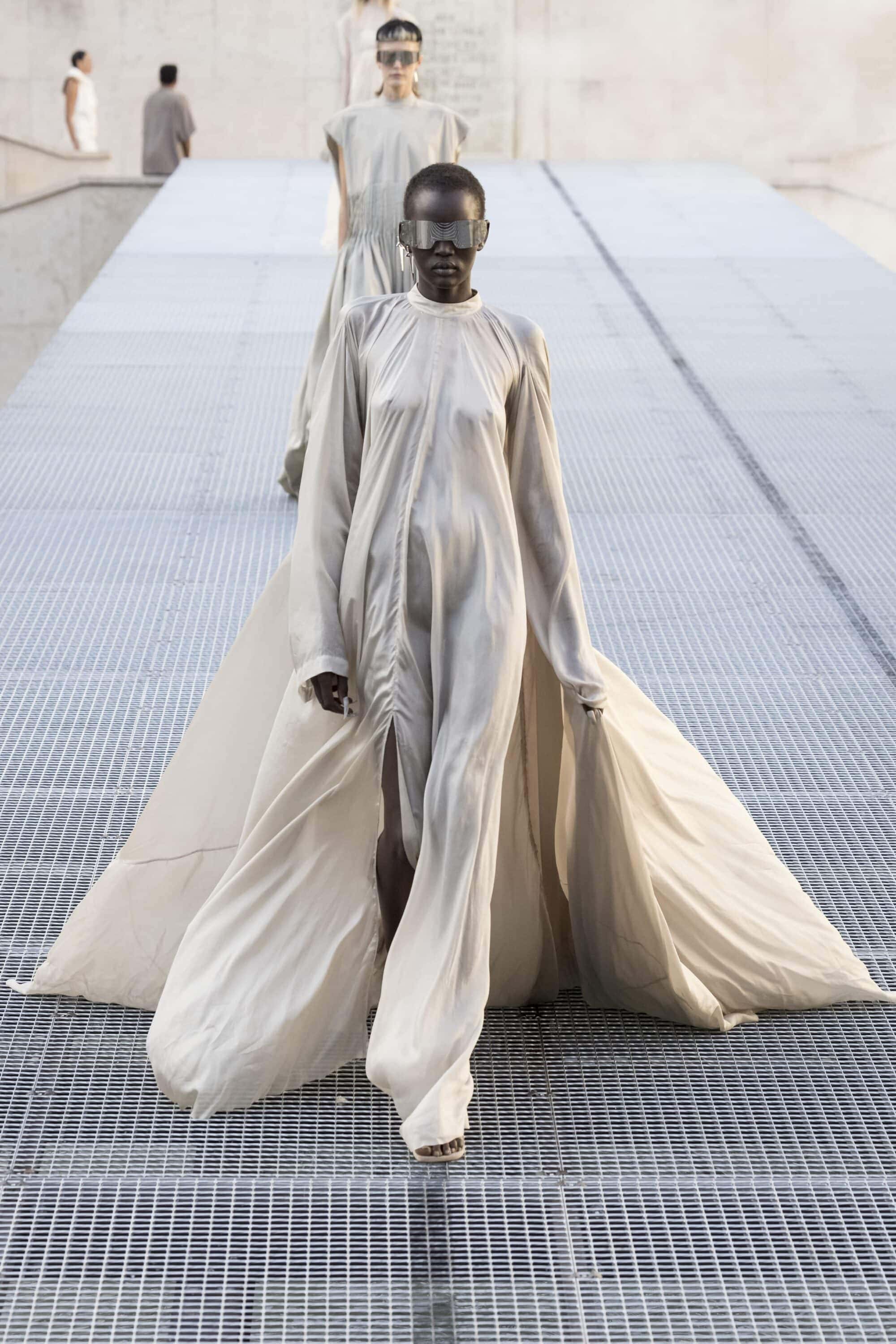 Maison Margiela, Rick Owens và Prada: Ba ngôn ngữ tối giản mới của thời trang cao cấp