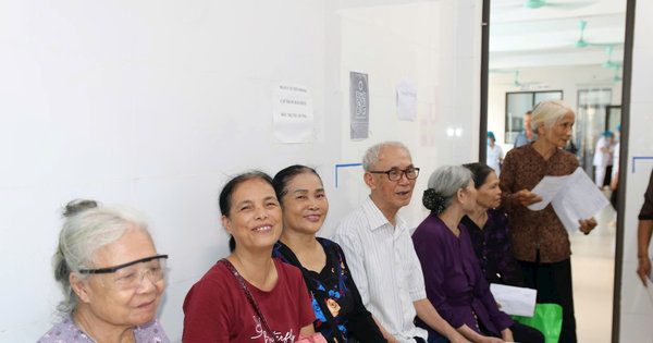 Tiêm chủng dự phòng cho người cao tuổi: Lá chắn cuối nhưng không được tiêm sau