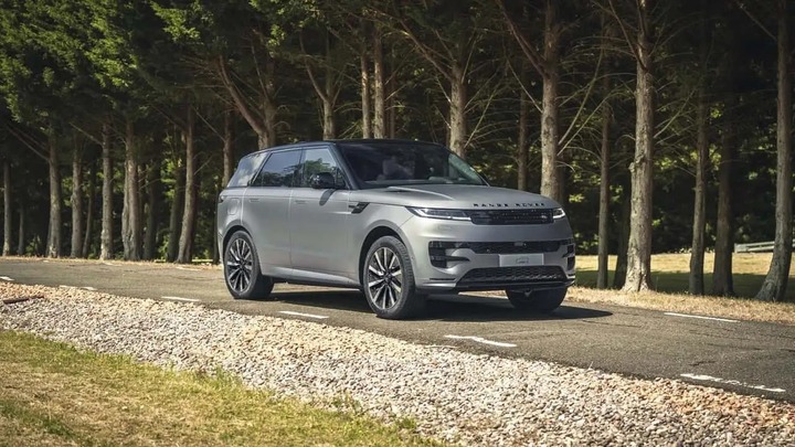 Range Rover Sport Electric: SUV điện hạng sang có đáng mua?