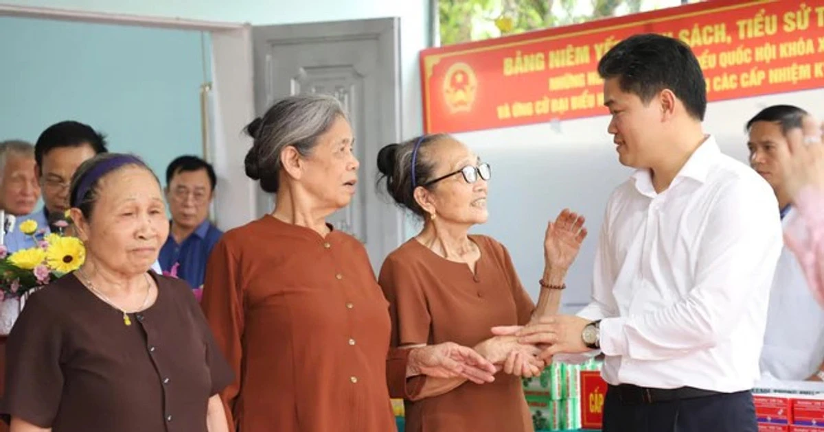 Chiến dịch chăm sóc sức khỏe toàn diện cho người cao tuổi: Chính sách đã đến lúc phải đi vào từng xã, phường